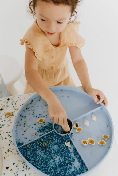 Senzorická triediaca tácka Play Tray Jellystone Designs