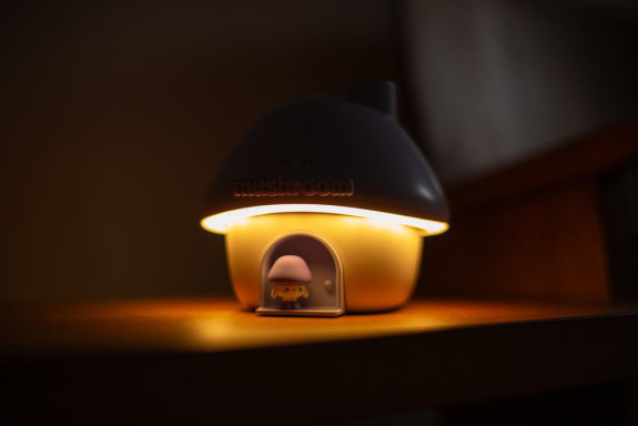 Zvlhčovač vzduchu a LED lampička 2 v 1 - hubka, Mary's