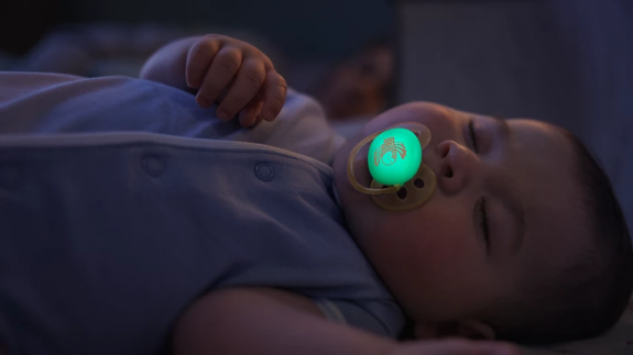 Cumlík Ultrasoft s obrázkom nočný 0 - 6 m neutral 2 ks Philips Avent