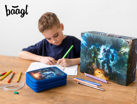 Školský peračník trojposchodový Roboti Baagl