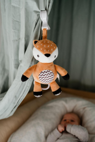Hrkálka plyš 30 cm záves na postieľku/kočík 0 m+ babyted