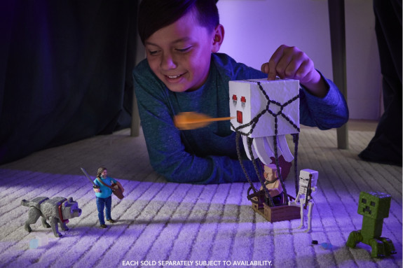 Minecraft movie akčná figúrka blast attack ghast 25 cm