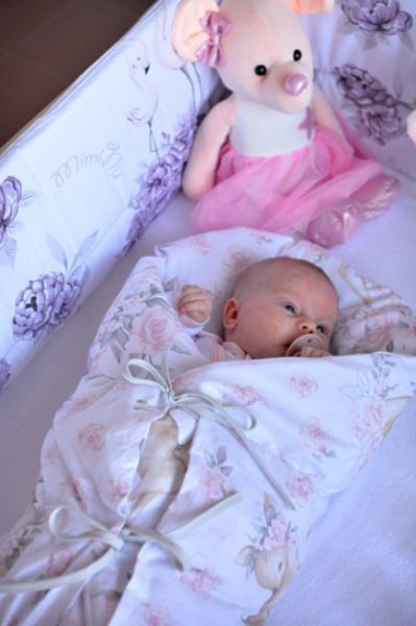 Klasická retro zavinovačka Lally šnurovacia s výplňou Baby Nellys