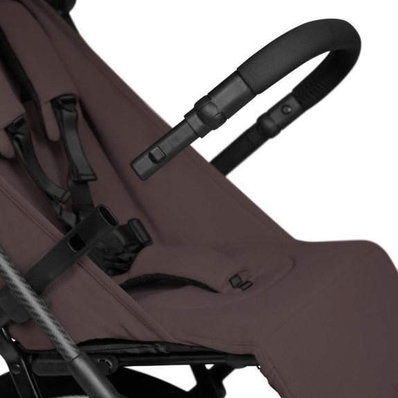 Športiak Lite N Care Carbon, ultraľahký, karbónový Hauck