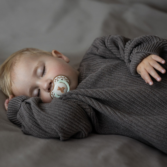 Cumlík svietiaci silikónový dynamický 2 ks Teddy Love 0 - 6 m Lovi