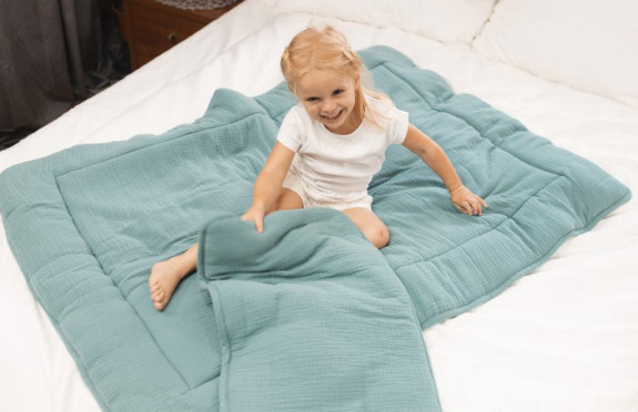 Mušelínový set prikrývka a vankúš 135 x 100 / 40 x 60 cm Babymatex
