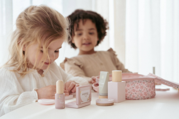 Kozmetická taštička s príslušenstvom Pink Little Dutch