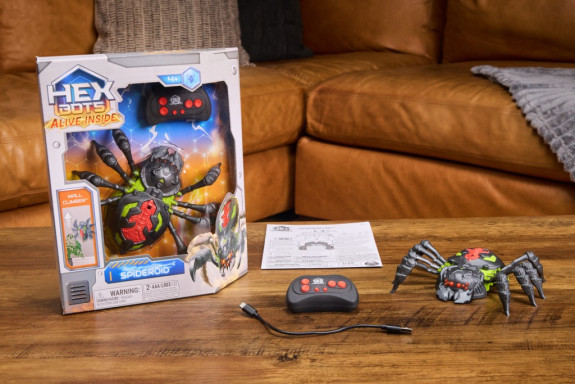 Hex Bots RC tarantula lezúca po stenách Spin Master