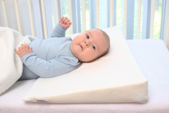 Vankúš Klin Air 60 x 36 cm BabyMatex