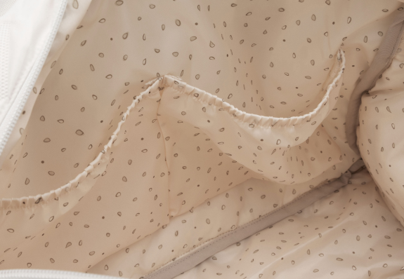 Prebaľovacia taška Embossed Lily Sand Jollein