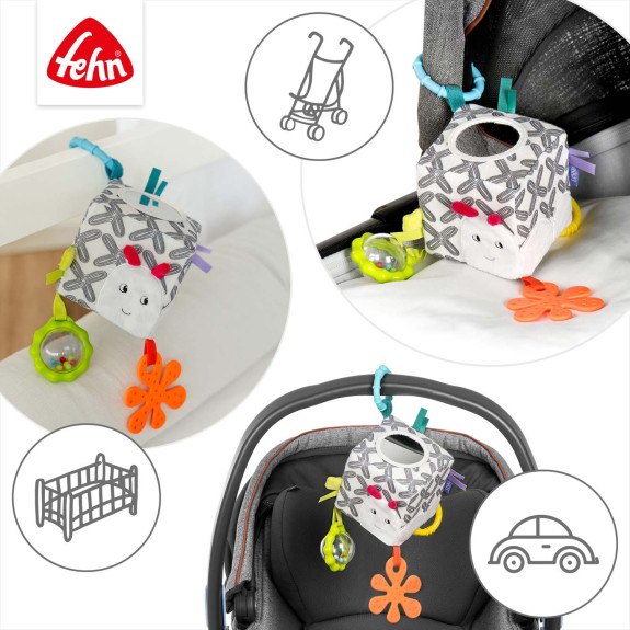 Aktivity kocka húsenica DoBabyDoo Black & White Baby Fehn