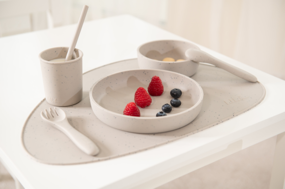 Tanier Platinum Silicone KikkaBoo
