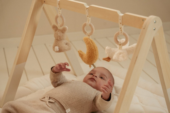 Drevená hrazdička Newborn Naturals Little Dutch