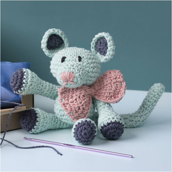 Súprava na háčkovanie myška Amigurumi