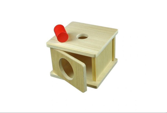 Box na vkladanie úzkeho valčeka
