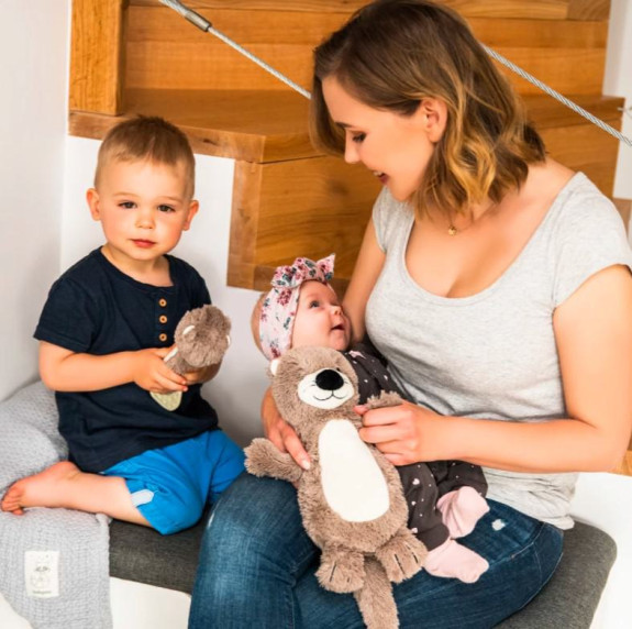Hračka maznáčik vydra Maggie Babyono