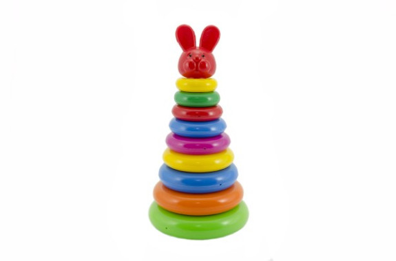 Skladačka pyramída s krúžkami plast 28 cm