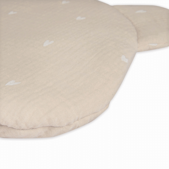 Mušelínový plochý vankúš Teddy Bear Sleepee Love béžový so srdiečkami