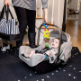 Hračka s hrkálkou naťahovacia na C krúžku Cal-a-Puller™ 0 m+ Baby Einstein