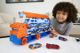 Ťahač s vysokou dráhou Hot Wheels™